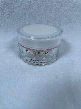 SEALED! Body Firm Essentials PLUMP & FIRM FACIAL TREATMENT 1.7 fl oz/50 ml
